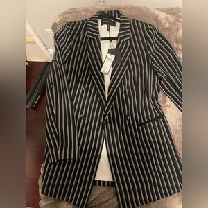 BCBG MaxAzria blazer size M *new*